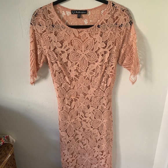 For Love And Lemons Dresses & Skirts - Nude/coral lace for love and lemons dress in small